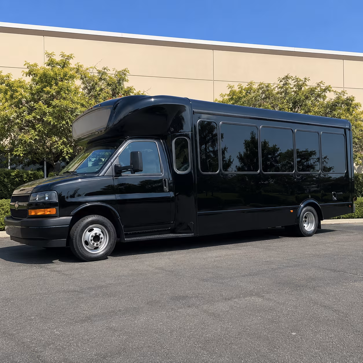 Dallas Winery Tour & Pub Crawl Transportation